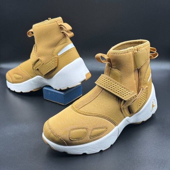 Air Jordan Trunner LX High 'Golden Harvest' - Picture 6 of 13